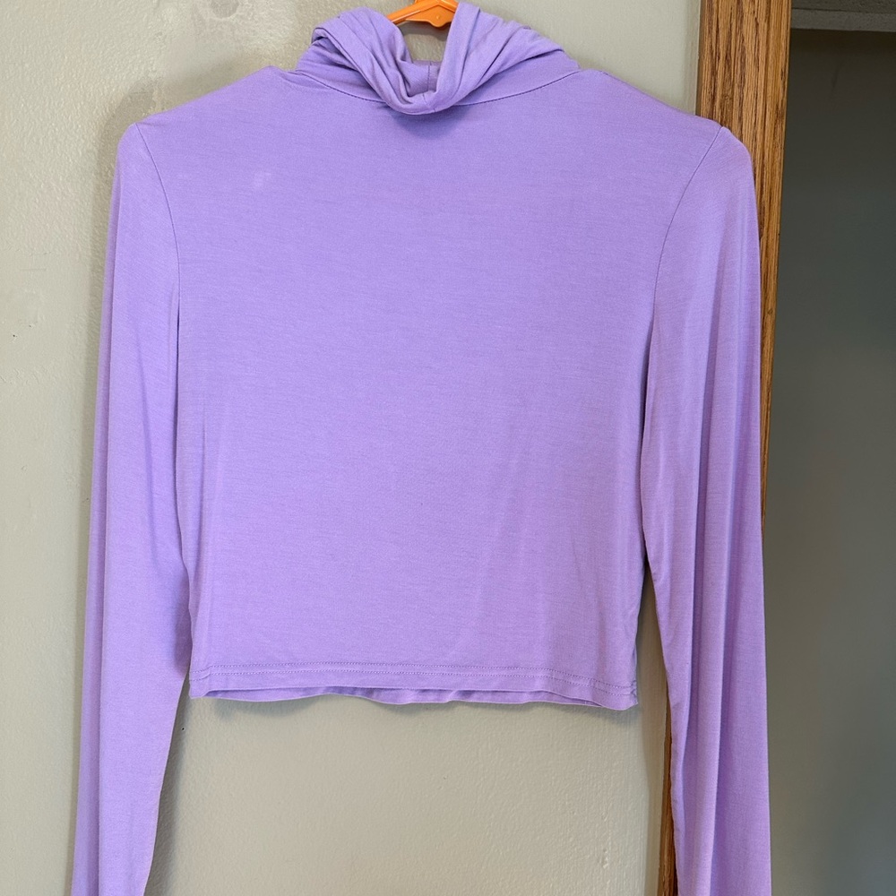 cropped turtle neck - Picture 2 of 2